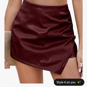 Elegant Burgundy Faux Leather Mini Skirt